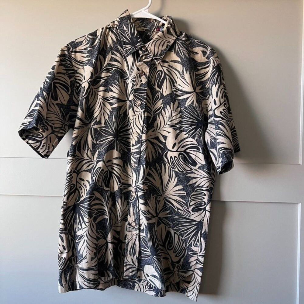 Hawaiian Shirt Mens XL Floral‎ Monstera Leaves Button Up Made in Hawaii Aloha
